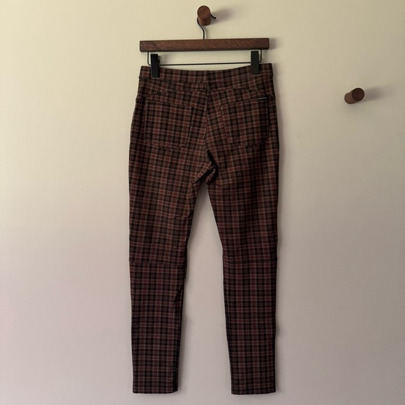 SANCTUARY KNIT LEGGINGS BURGUNDY BLACK AND BROWN PLAID SIZE MEDIUM EUC - Picture 4 of 7